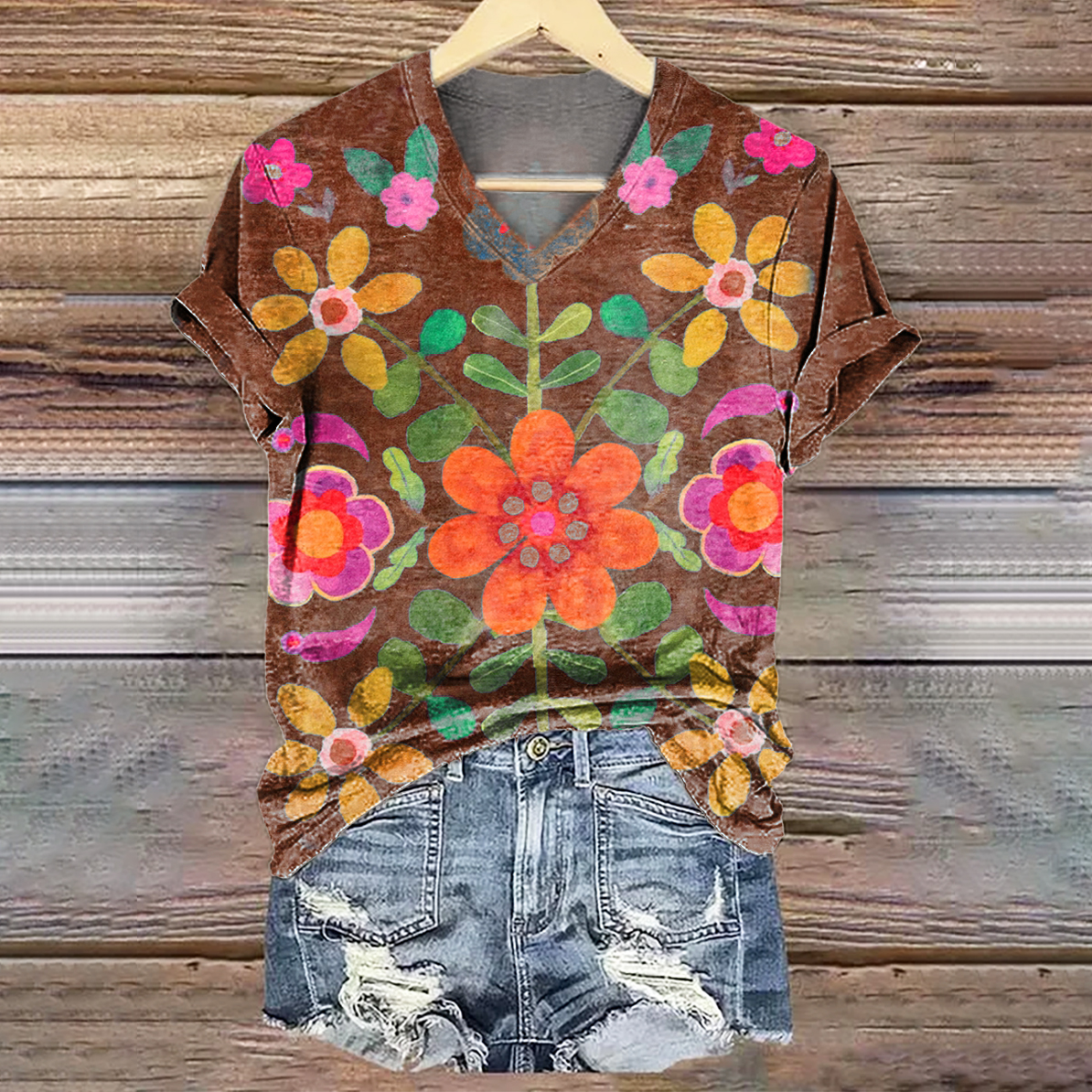 Women's Bohemian Floral Art Print V-neck Casual T-Shirt Women's Bohemian Floral Art Print V-neck Casual T-Shirt