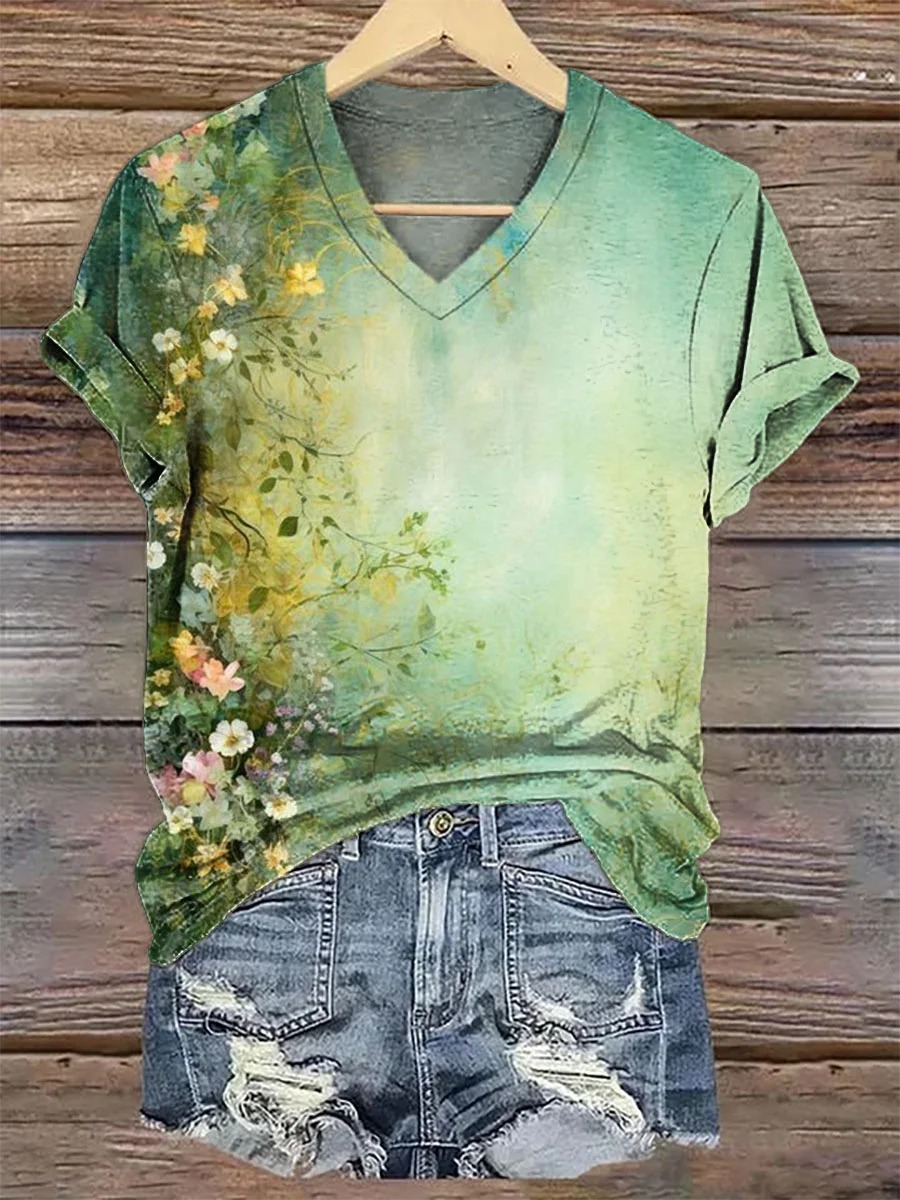 Women's Vintage Floral Art Print V-neck Casual T-Shirt-1 Women's Vintage Floral Art Print V-neck Casual T-Shirt-1