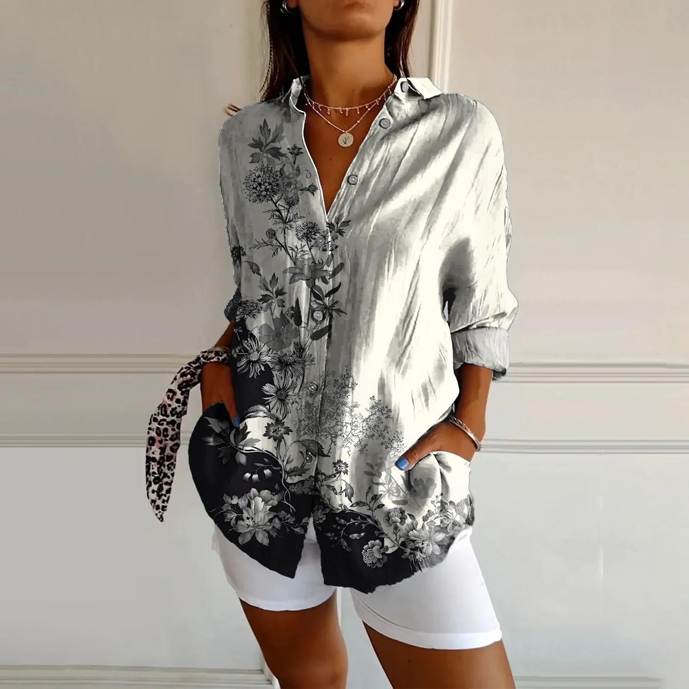 Women's Floral Art Print V-Neck Casual T-Shirt Women's Floral Art Print V-Neck Casual T-Shirt