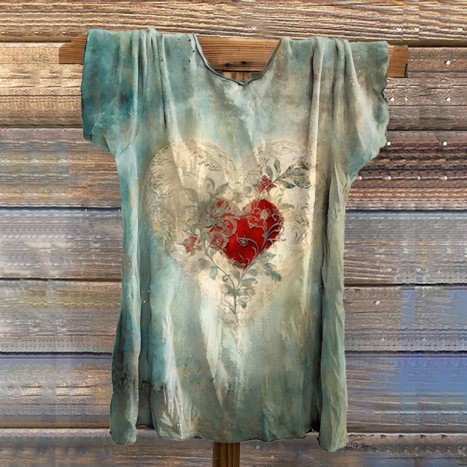 Women's V-Neck Casual T-Shirt with Heart Tattoo Art Print Women's V-Neck Casual T-Shirt with Heart Tattoo Art Print