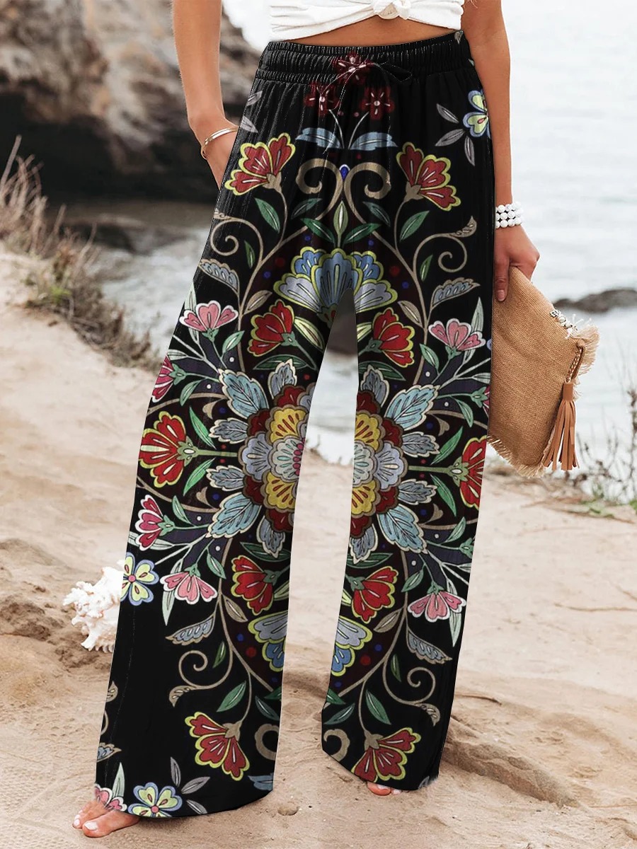 Women's Retro Ethnic Floral Totem Print V-neck Casual T-Shirt-1 Women's Retro Ethnic Floral Totem Print V-neck Casual T-Shirt-1