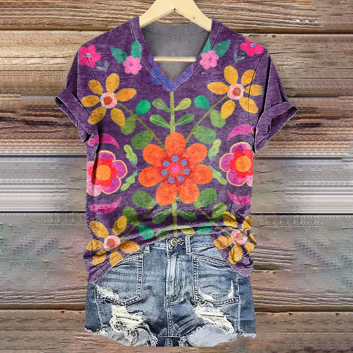 Women's Bohemian Floral Art Print V-neck Casual T-Shirt Women's Bohemian Floral Art Print V-neck Casual T-Shirt