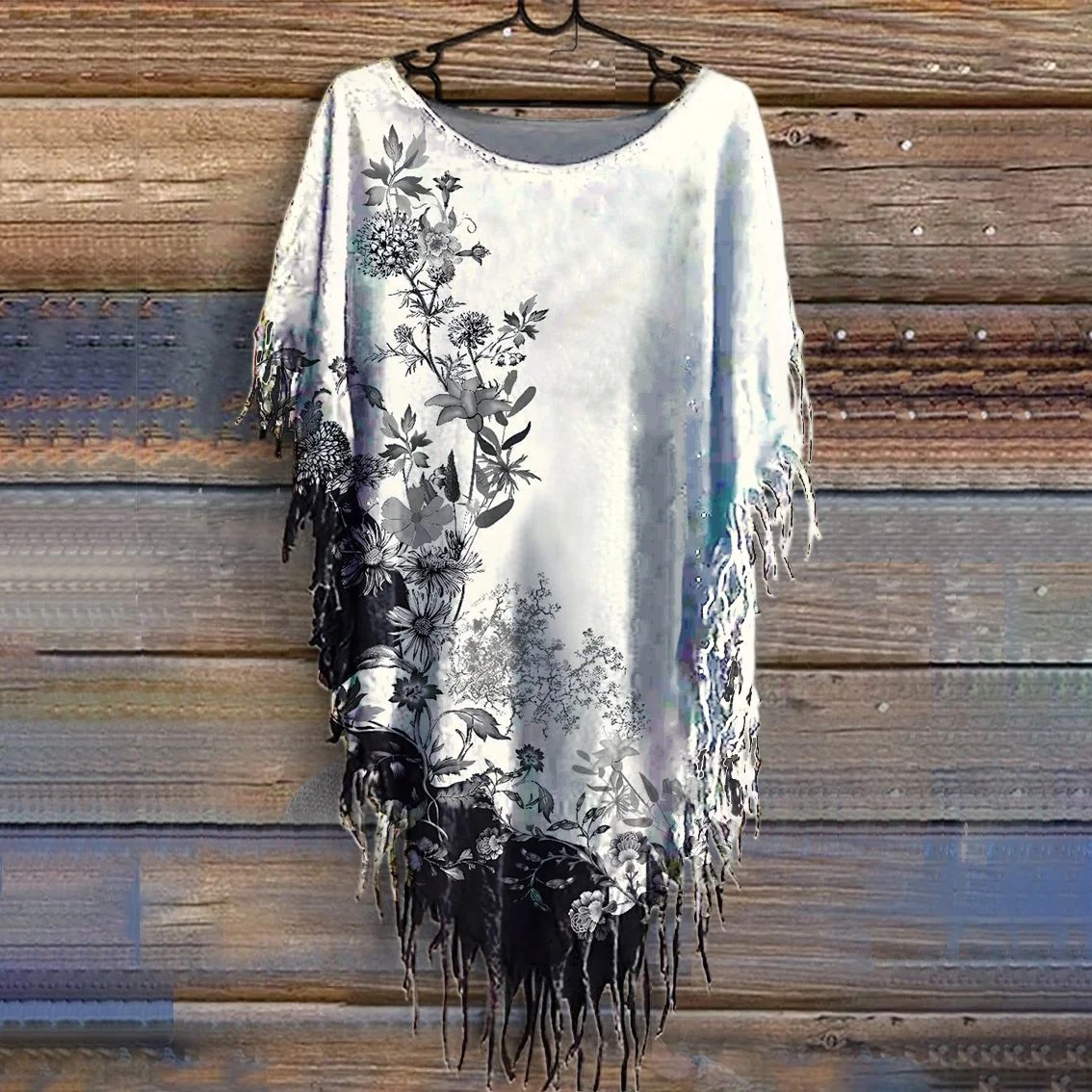 Women's Floral Art Print V-Neck Casual T-Shirt Women's Floral Art Print V-Neck Casual T-Shirt