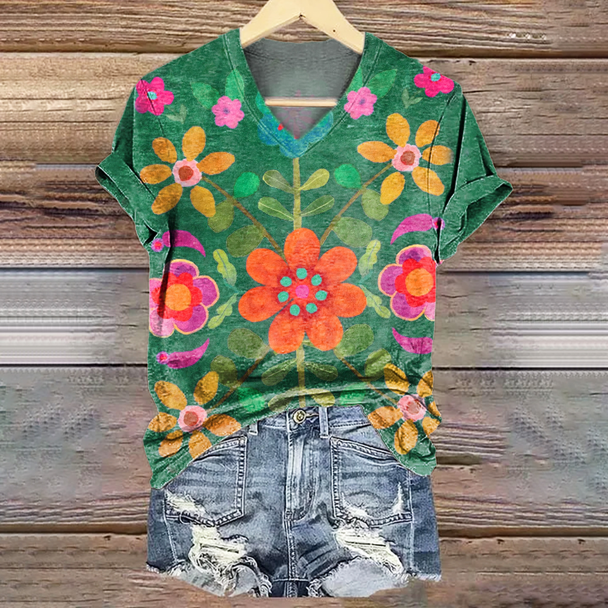 Women's Bohemian Floral Art Print V-neck Casual T-Shirt Women's Bohemian Floral Art Print V-neck Casual T-Shirt